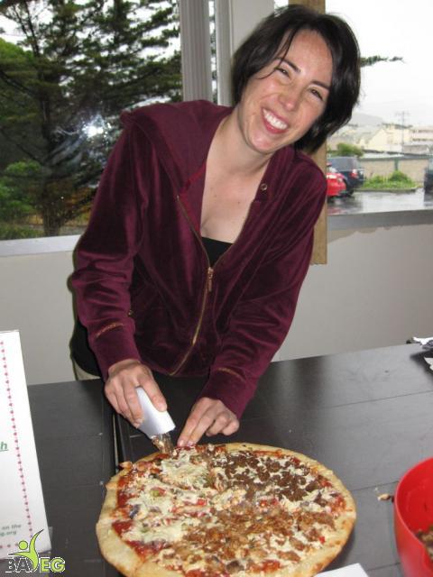 Rachel and her vegan pizza pie
