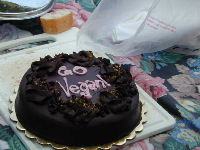 We also had several other yummy desserts, including homemade banana cake & muffins, and Tor's signature dessert, a decadent